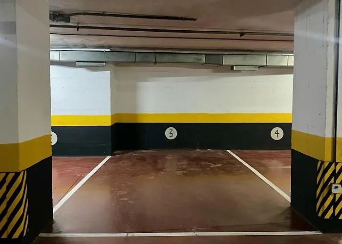 아파트 Modern With A Terrace