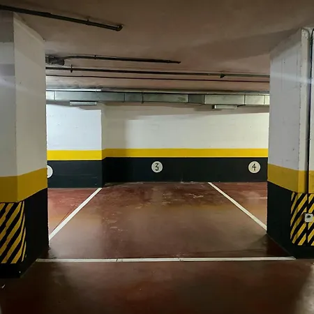 Apartman Modern With A Terrace